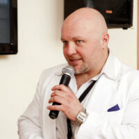 Musiker auf einer Hochzeit – Sänger in Hameln, Hannover und Niedersachsen