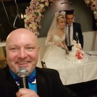 Hochzeitsmoderator RusAlex für ukrainisch-russischsprachige Hochzeit – buchen in Hannover und Hameln