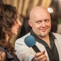 Moderator RusAlex auf einer Firmenfeier – Moderation und Unterhaltung in Hameln und Hannover